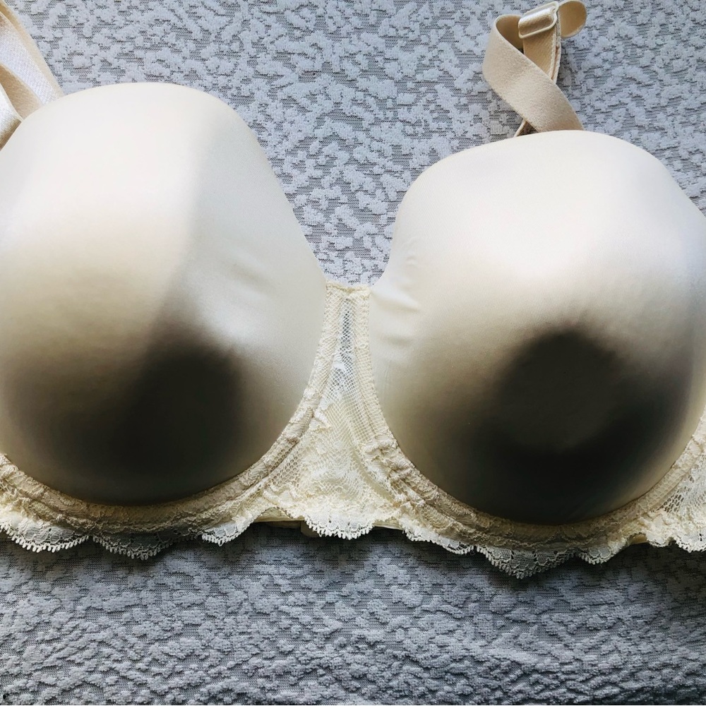 Calvin Klein Cream Lace Trim Bra
